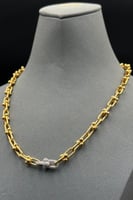 عقد مع اسوارة جنزير ذهب تصميم الماس عيار 21 وزن 27...