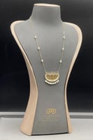 عقد اشناف ذهب مع لؤلؤ تصميم الماس عيار 18 وزن 6.7...