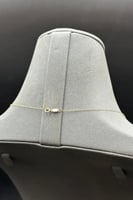 عقد زهرة ذهب تصميم الماس عيار 18 وزن 0.6 جرام