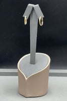 حلق ذهب صافي عيار 18 وزن 1.5 جرام