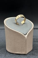 دبلة ذهب صافي عيار 21 وزن من 4.3 الى 4.6 جرام