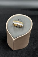 دبلة ذهب تصميم الماس عيار 18 وزن من 5 الى 5.5 جرام