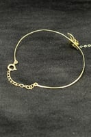 كف اطفال وردة ذهب تصميم الماس عيار 18 وزن 1.5 جرام