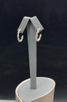 حلق كور ليزر ذهب صافي ايطالي عيار 18 وزن 3.8 جرام