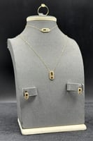 طقم ذهب ناعم عيار 18 إطار الذوق وزن 2.9 جرام