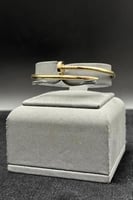 اسوارة مسمار ذهب صافي عيار 18 وزن 9.6 جرام