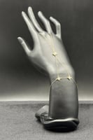 كف زهرة ذهب تصميم الماس عيار 18 وزن من 0.9 الى 1 ج...