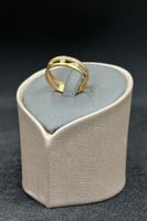 دبلة ذهب تصميم الماس عيار 21 وزن من 2.5 الى 2.6 جر...