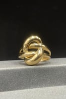 خاتم ذهب صافي عيار 18 وزن 2.2 جرام