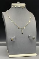 طقم اطفال قلب ذهب مع لؤلؤ عيار 18 وزن 4.9 جرام