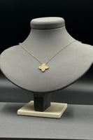 عقد ورده ذهب صافي عيار 21