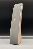 اسوارة ذهب ناعمة عيار 18 شكل وردة بوزن 0.6 جرام