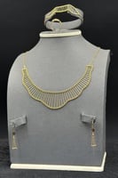 طقم ذهب صافي عيار 21 وزن 14.5 جرام