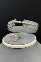 طقم ذهب مع باقيت تصميم الماس عيار 18 وزن 8 جرام