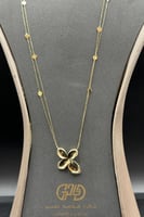 شال وردة ذهب تصميم الماس عيار 18 وزن 8.7 جرام