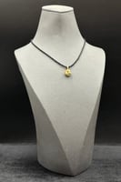 تعليقة مكرونة ذهب صافي عيار 18 وزن من 1 الى 1.1 جر...