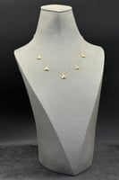 شوكر وردات ذهب تصميم الماس عيار 18 وزن من 1.4 الى...