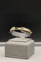 اسوارة مع خاتم ثلاث فصوص ذهب تصميم الماس عيار 18 و...