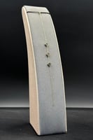 اسوارة وردة ذهب مع صدف اسود