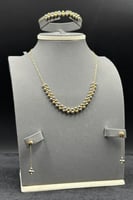 طقم ذهب ناعم عيار 18 نغمات اللؤلؤ وزن 6.2 جرام