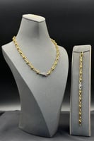 عقد مع اسوارة جنزير ذهب تصميم الماس عيار 21 وزن 27...