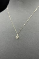 عقد ذهب تصميم الماس عيار 18 وزن 0.4 جرام