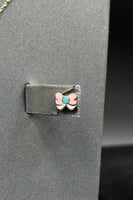 طقم اطفال ذهب صافي ملون عيار 18 وزن 4.4 جرام