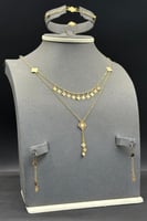 طقم دورين وردة ذهب صافي عيار 21 وزن 5.6 جرام