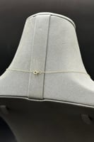 عقد مستطيل ذهب تصميم الماس عيار 18 وزن 0.7 جرام