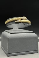 اسوارة مع خاتم شكل ثعبان ذهب تصميم الماس عيار 18 و...