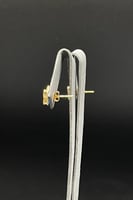 حلق فراشة ذهب عيار 18 وزن 1.3 جرام