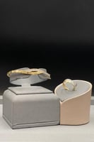 اسوارة مع خاتم ذهب تصميم الماس عيار 18 وزن 8.8 جرا...