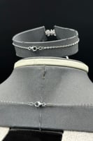 طقم زهرة ذهب ابيض تصميم الماس عيار 18 وزن 12.4 جرا...