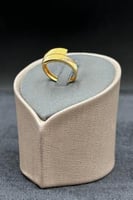 خاتم ذهب تصميم الماس عيار 21 وزن من 2.2 الى 2.3 جر...