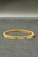 اسوارة اطفال ذهب صافي عيار 18 وزن 7.9 جرام