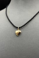 تعليقة ذهب على شكل قلب عيار 18 حجم صغير وزن من 0.8...