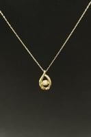 عقد الماس وزن الذهب : 0.84 جرام وزن الألماس : 0.08...