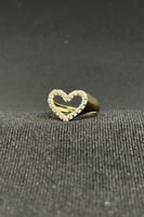 خاتم قلب مفرغ ذهب تصميم الماس عيار 18 وزن من 1.8 ا...