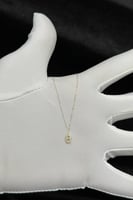 عقد مستطيل ذهب تصميم الماس عيار 18 وزن 0.3 جرام