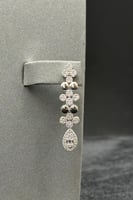 طقم ذهب ابيض للعروس عيار 18 وزن 18.9 جرام