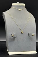 طقم اطفال فراشة ذهب صافي عيار 18 وزن 3.6 جرام