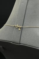 عقد الماس وزن الذهب : 2.43 جرام وزن الألماس : 1.0...