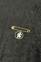 بروش اطفال ذهب ملون عيار 18 وزن 1.2 جرام