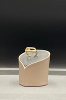 اسوارة مع خاتم ذهب شكل المستطيل تصميم الماس