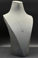 عقد الماس وزن الذهب : 0.43 جرام وزن الألماس : 0.02...