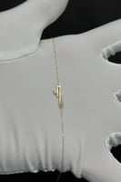 اسوارة حب ذهب تصميم الماس عيار 18 وزن 0.4 جرام