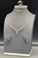 طقم ذهب تصميم الماس عيار 18 وزن 5.9 جرام