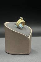 دبله توينز ذهب تصميم الماسي لأطلالة فاخرة