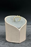 خاتم ذهب تصميم الماس عيار 18 وزن 1.3 جرام