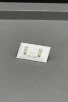 حلق طبي ذهب تصميم الماس عيار 18